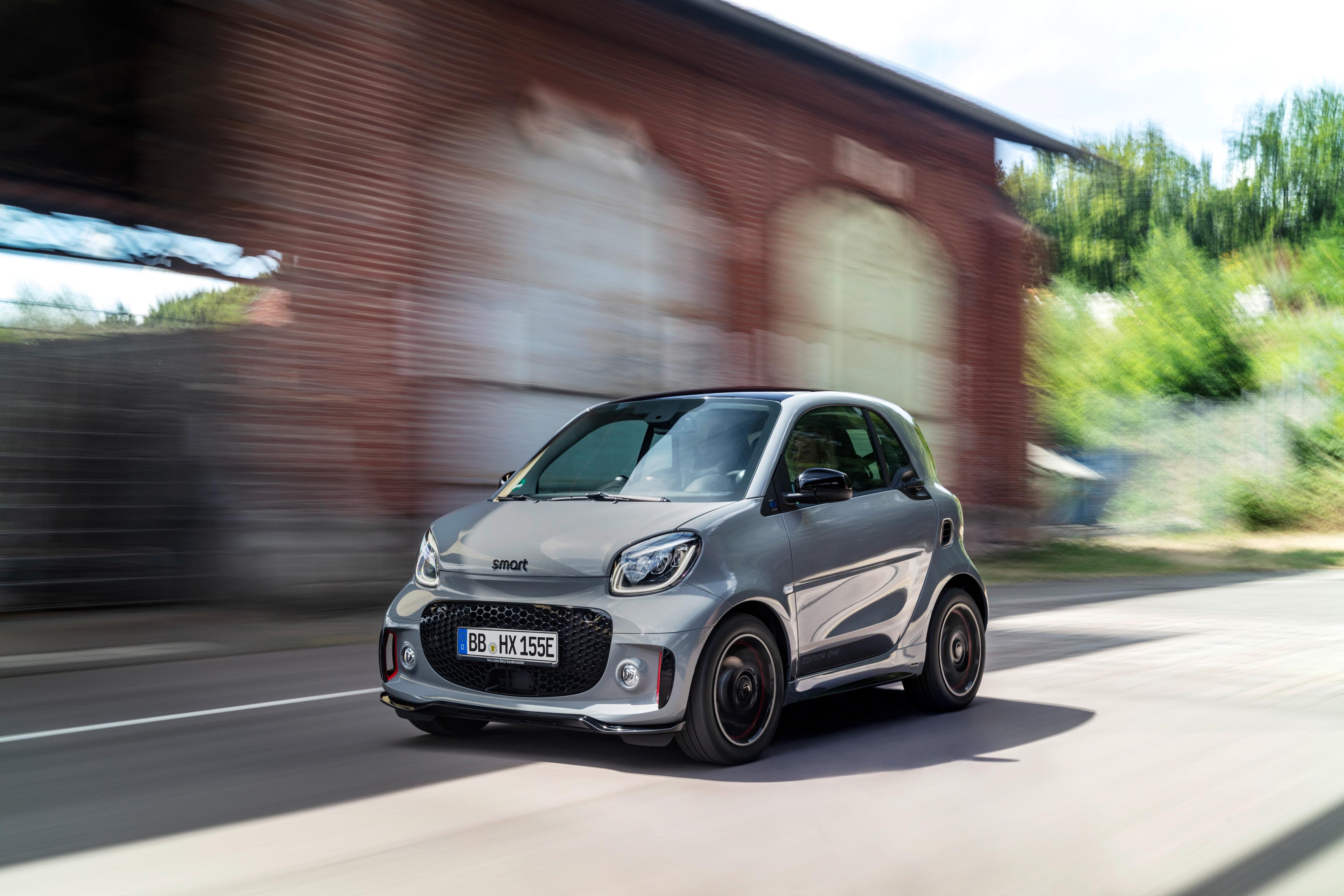 A grey Smart EQ ForTwo 